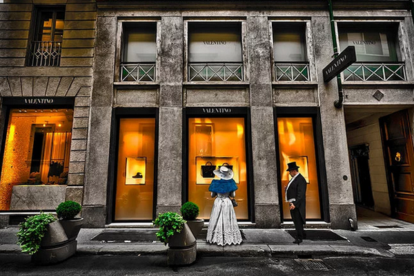 家居導(dǎo)購(gòu)員技巧：開場(chǎng)白如何說才好？